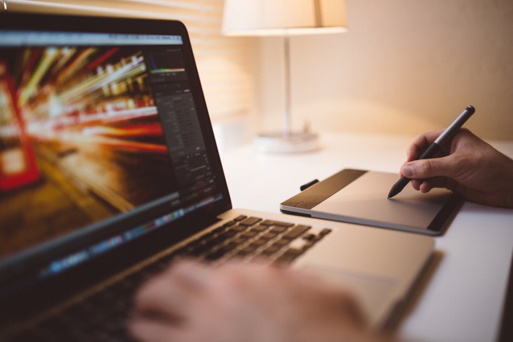 The Careers That Benefit from Digital or Creative Training