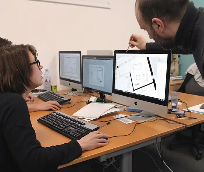 WordPress Logo and Advanced Course Delegates